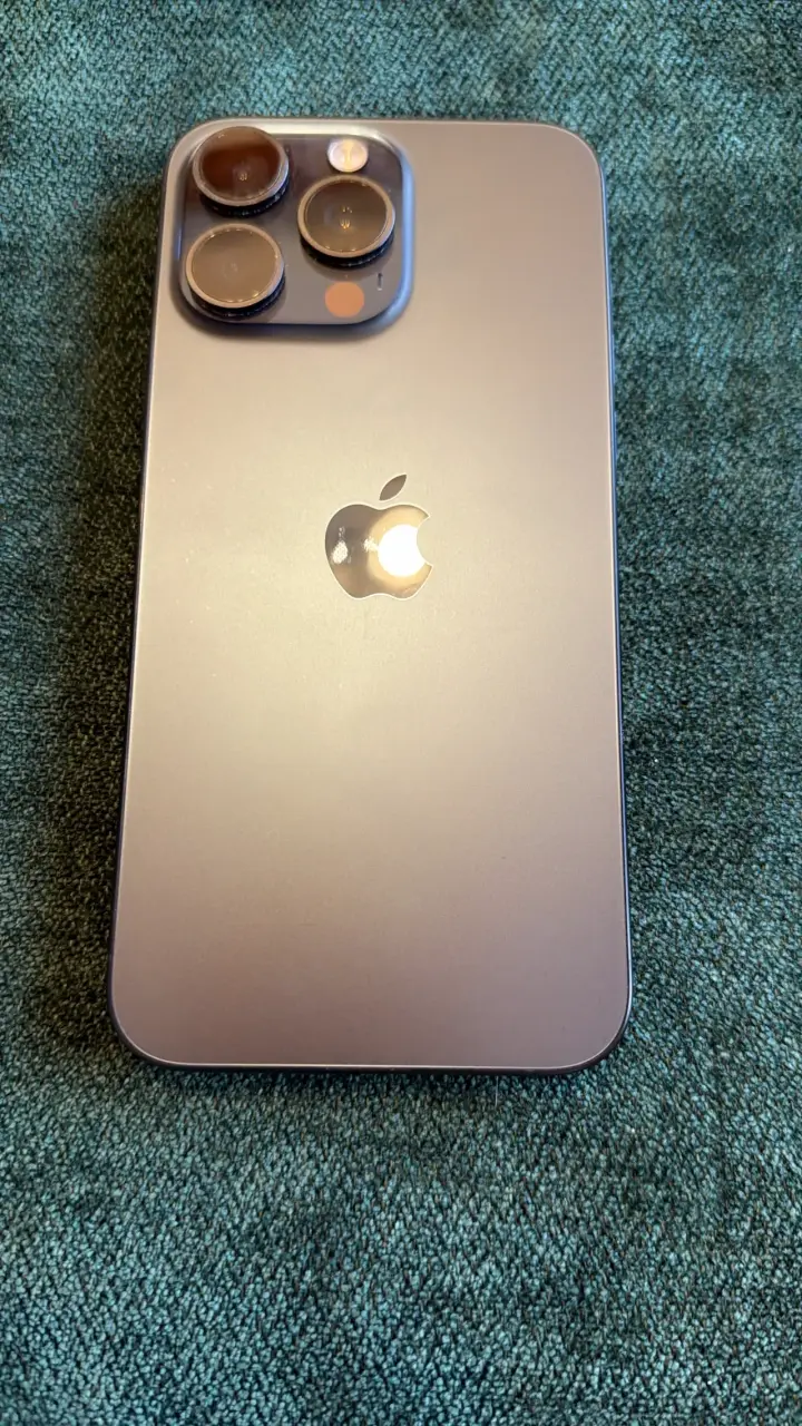 Vendo iPhone 15 pro Max - miniatura 3