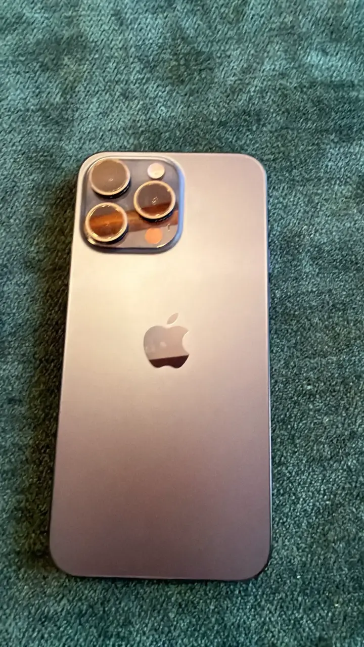 Vendo iPhone 15 pro Max - miniatura 5