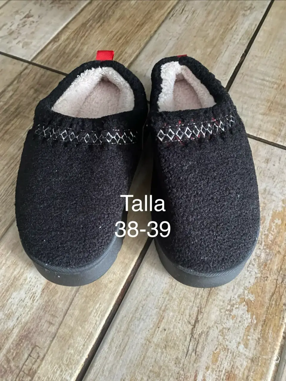 Pantuflas negras talla 36-37 y 38-39 - miniatura 2