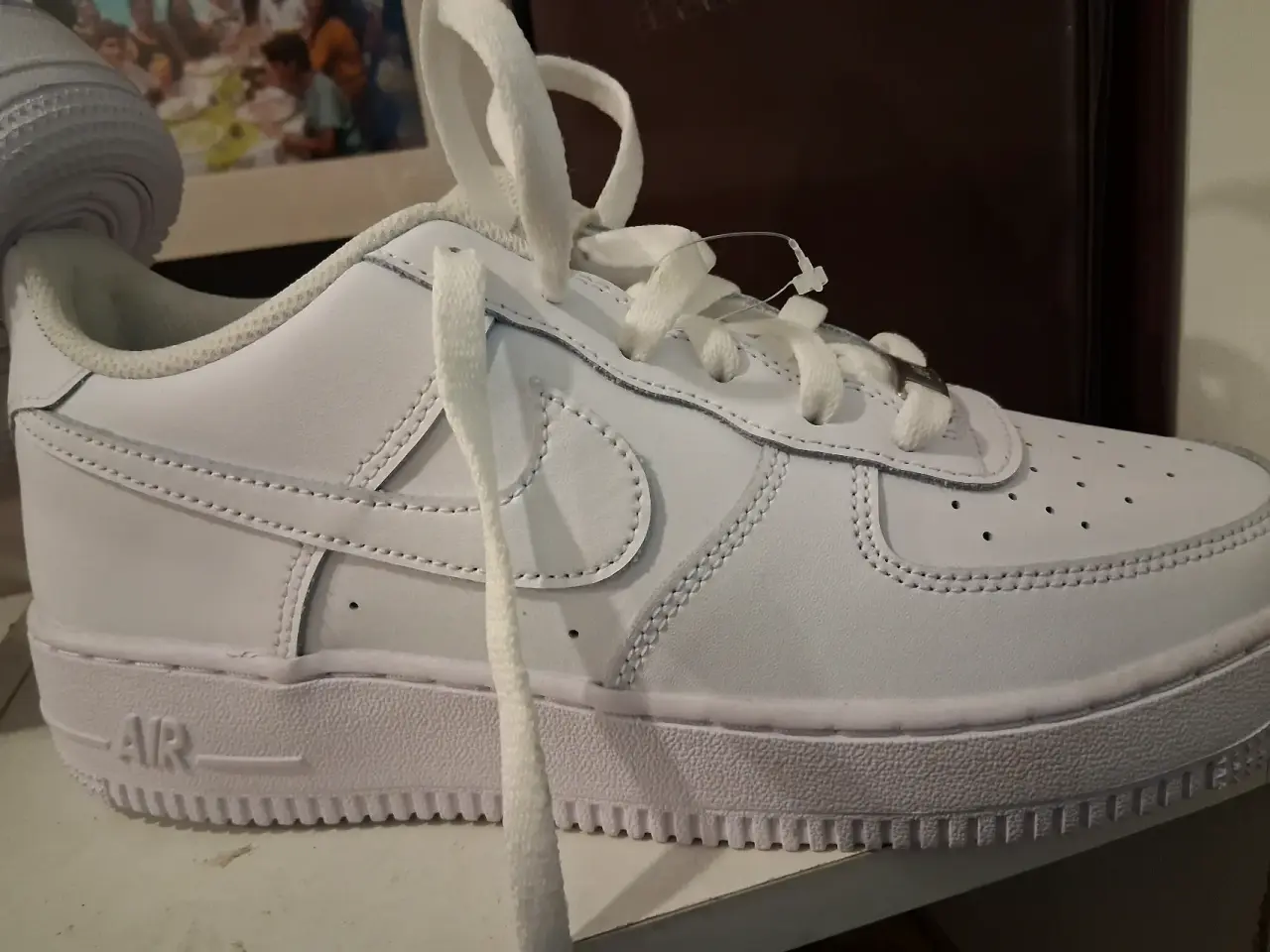 Zapatillas blancas estilo clásico,nuevas. (Sin caj - miniatura 4