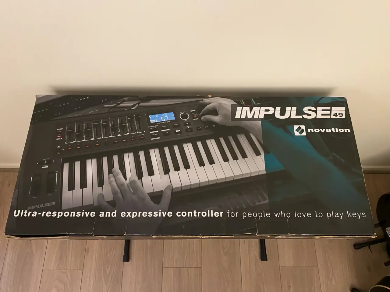 Controlador MIDI Novation Impulse 49 - miniatura 6