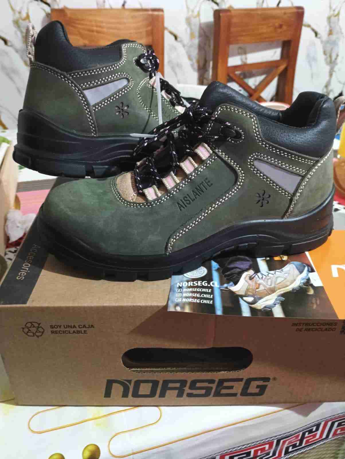 Botas de trabajo verde olivo - miniatura 2