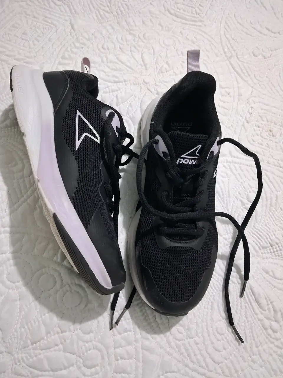 Zapatillas deportivas negras unisex - miniatura 3