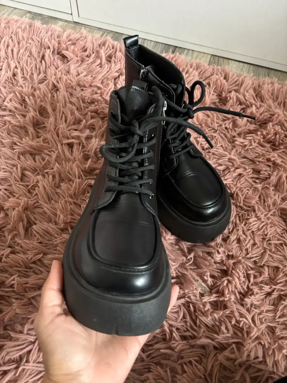 Botines negros de ecocuero - miniatura 1