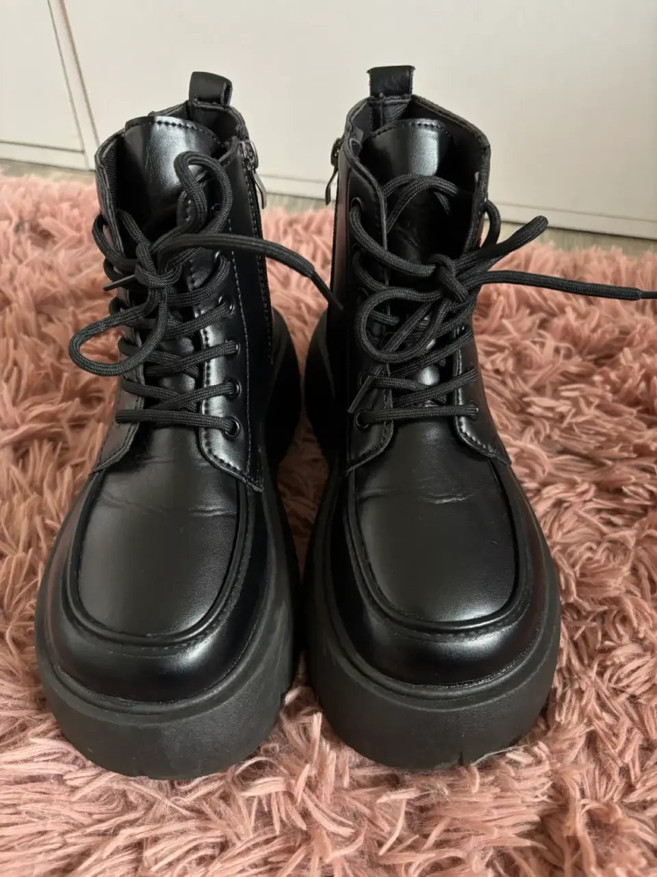 Botines negros de ecocuero - miniatura 2