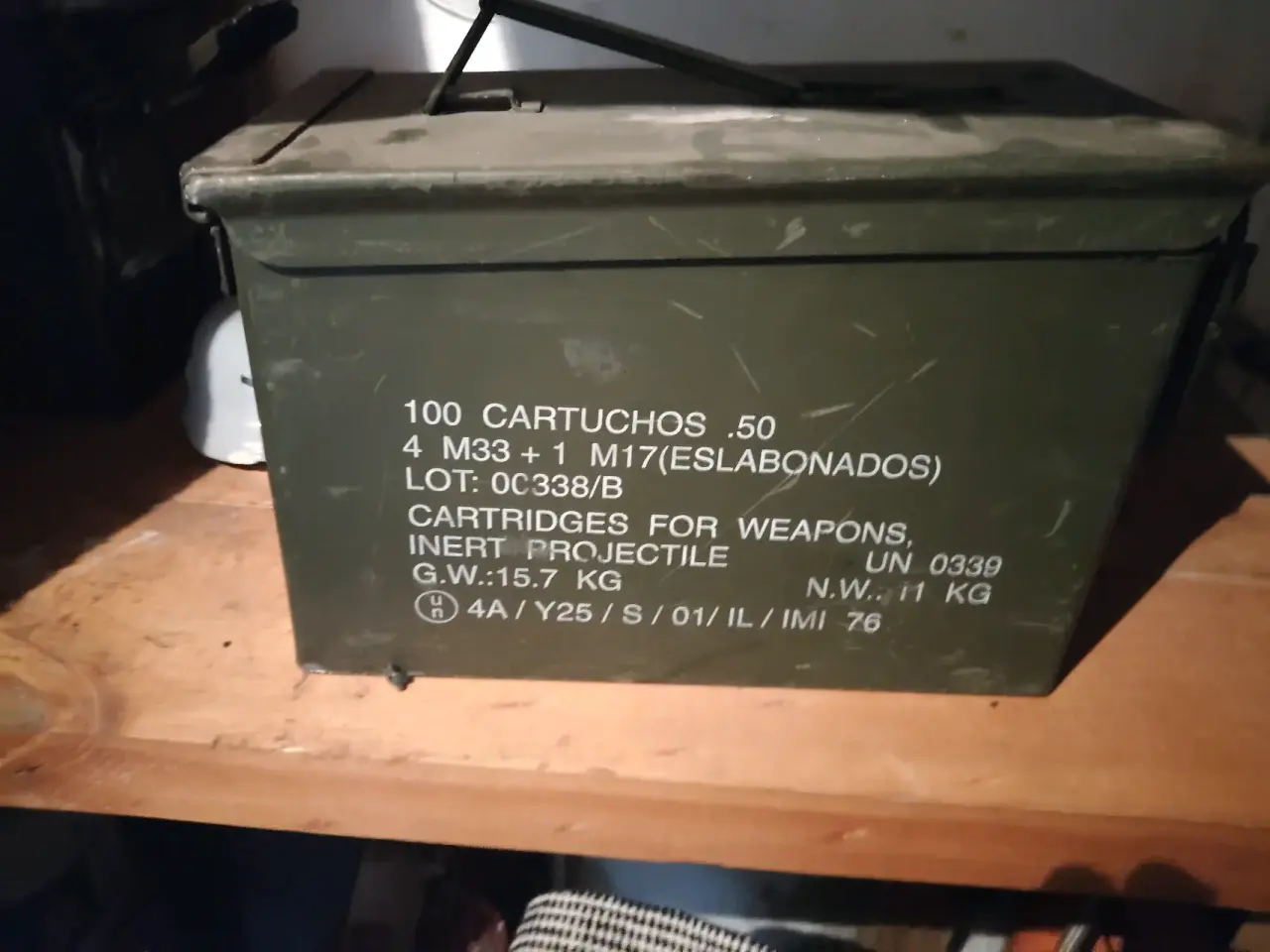 Caja metálica militar vintage - miniatura 2
