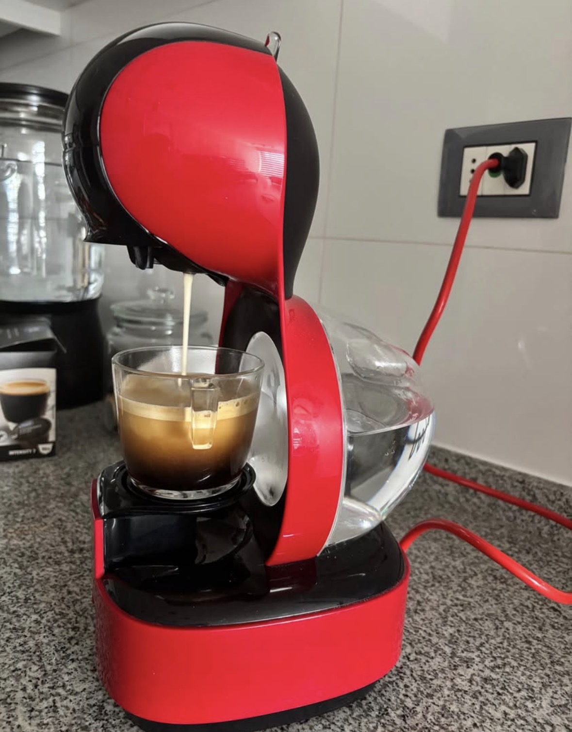 Cafetera Nescafe Dolce Gusto Lumio Red - miniatura 2