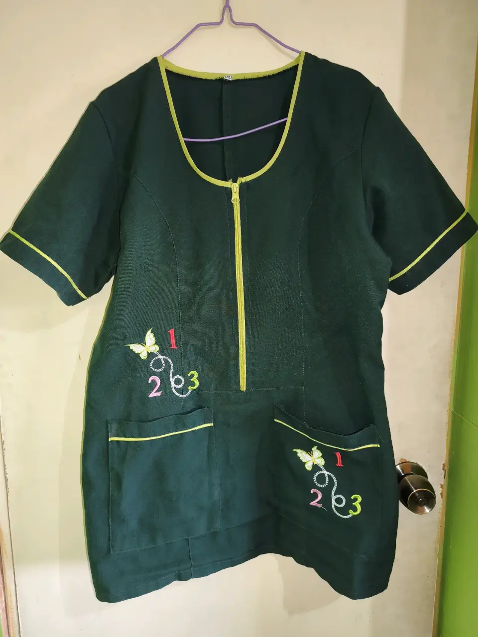 Delantal educadora de párvulos - miniatura 2