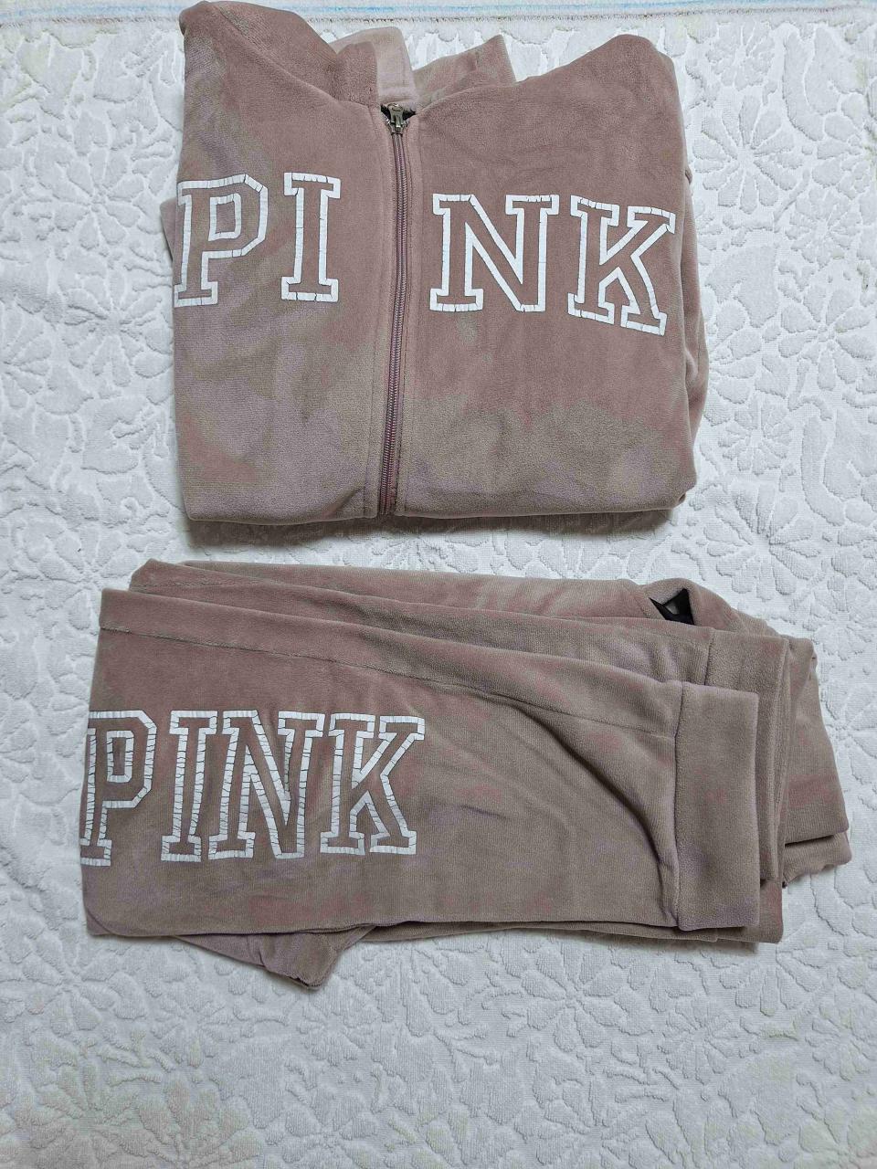 Conjunto deportivo rosado PINK