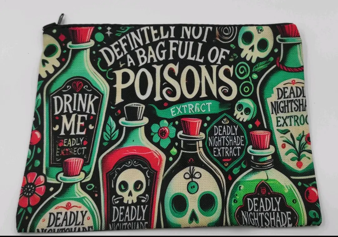 Estuche creativo con diseño de pociones veneno - miniatura 1