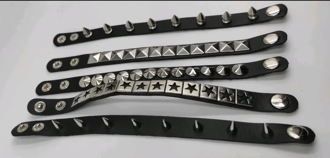 Pulseras de cuero con tachuelas rock punk 5unidade - miniatura 2