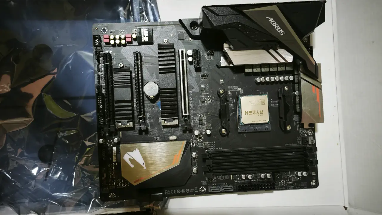 Procesador AMD Ryzen 5 2600X - miniatura 2