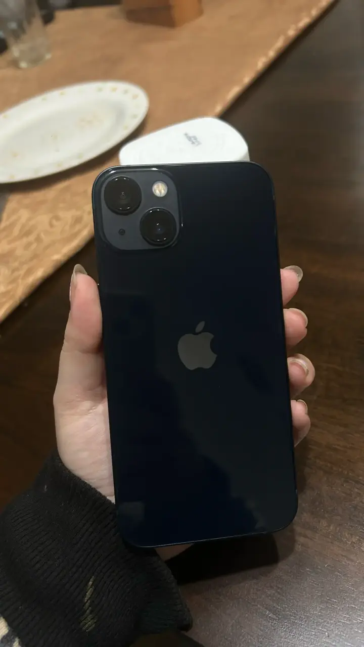 iPhone 13 azul medianoche - miniatura 1