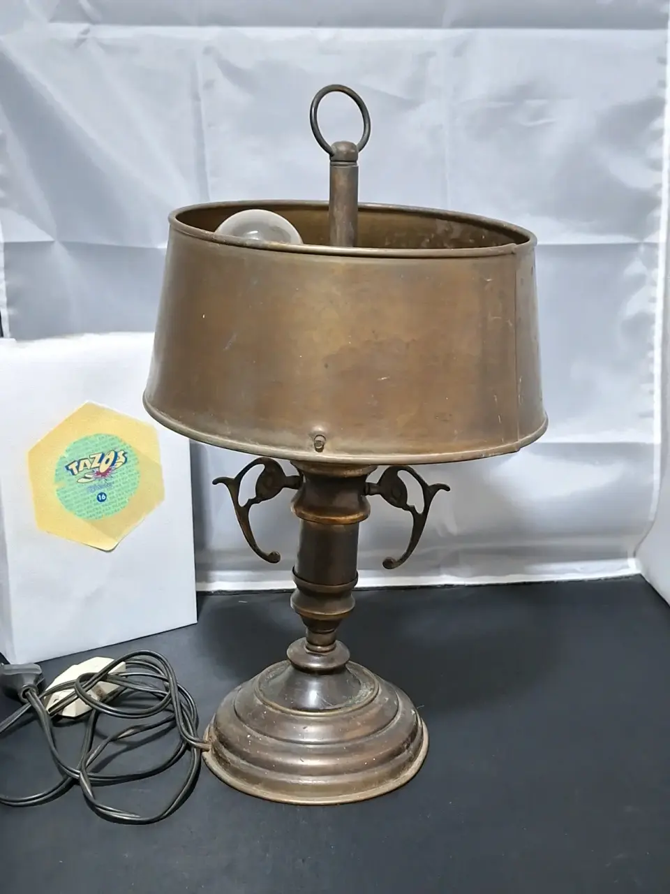 Lámpara de bronce vintage - miniatura 4