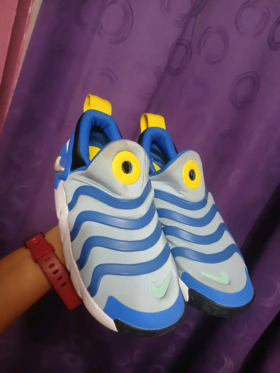 Zapatillas deportivas azules y grises - miniatura 2