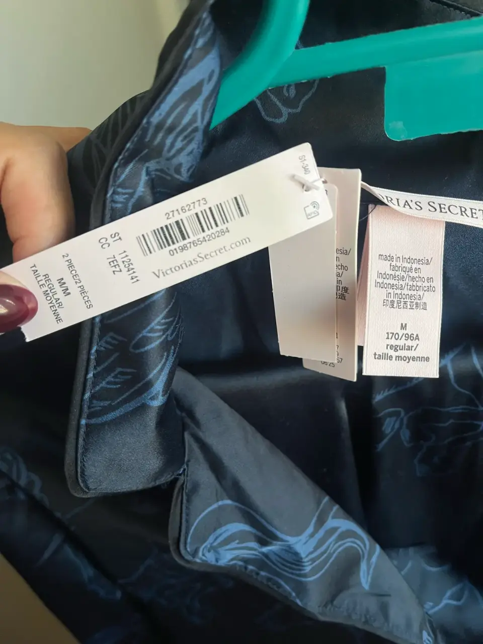 Pijama de satin con estampado - miniatura 3