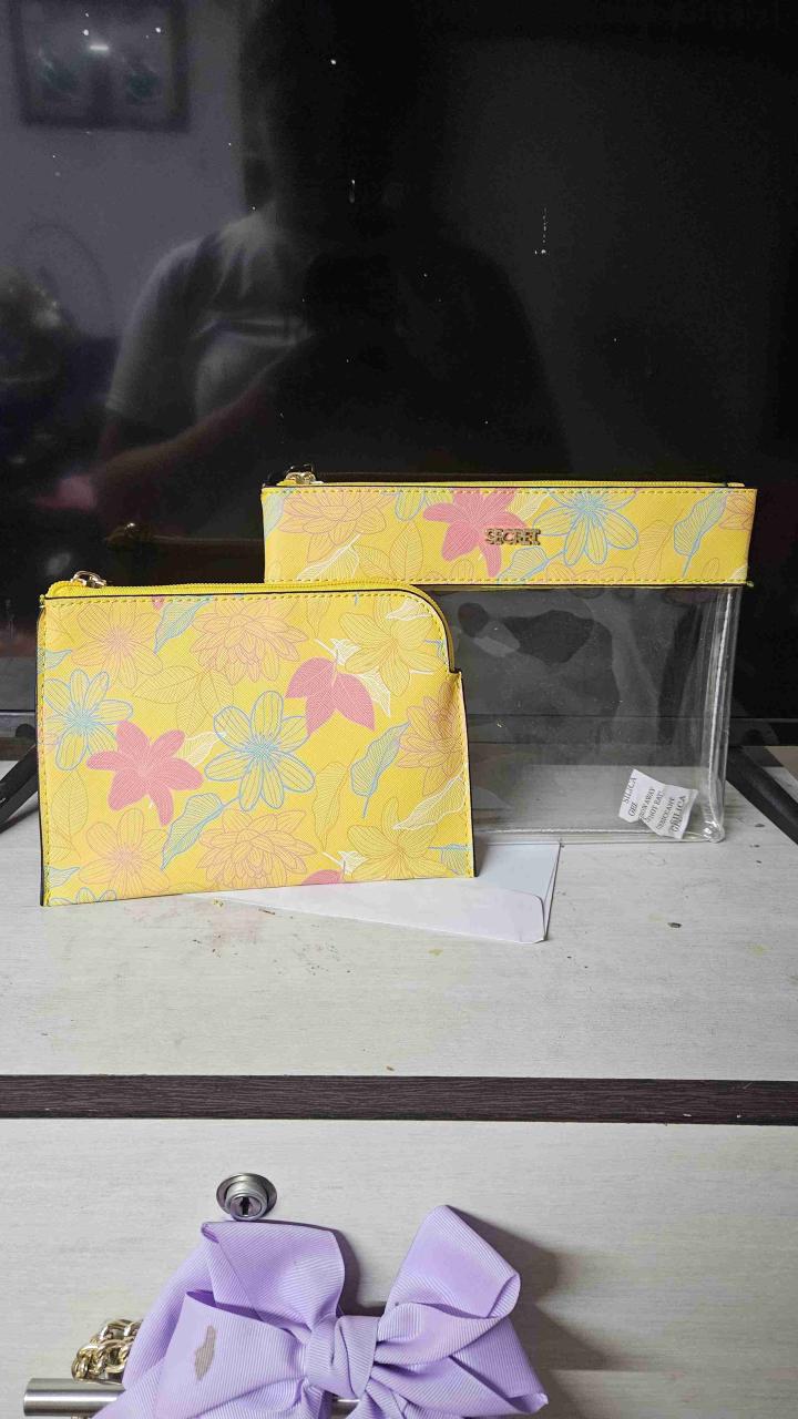 Set de neceseres florales amarillos - miniatura 1