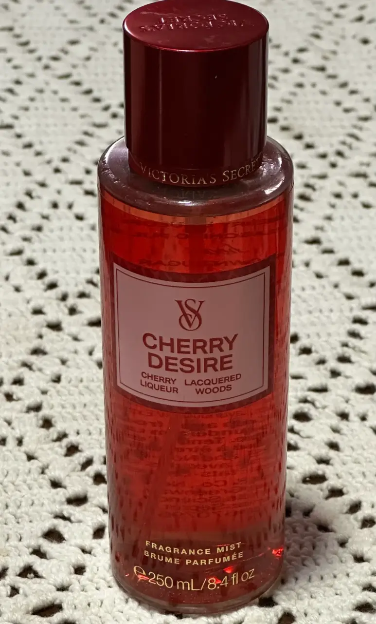 Set 3 Body Mist y cremas Victoria's Secret - miniatura 3