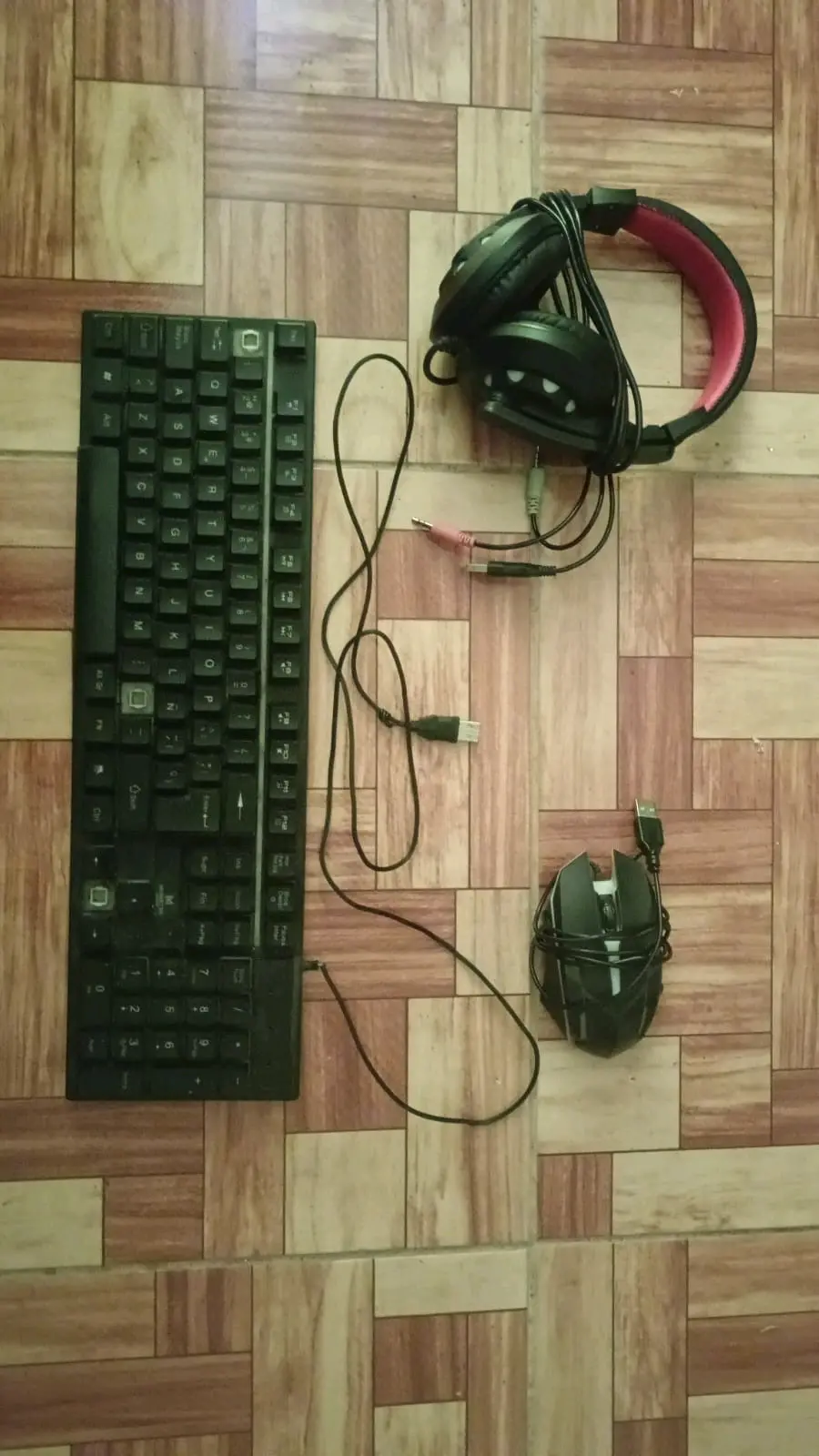 Combo teclado, mouse y audífonos