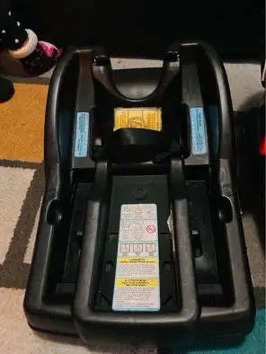 Silla de auto para bebé - miniatura 3