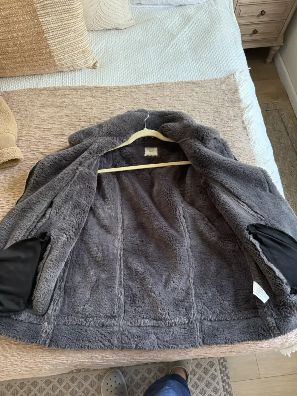 Chaqueta negra con forro de lana - miniatura 4