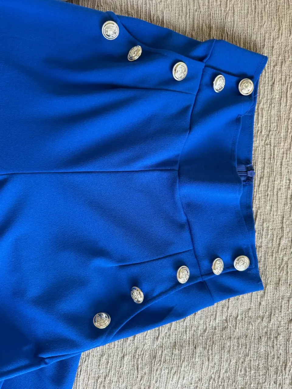 Pantalones azules con botones - miniatura 3
