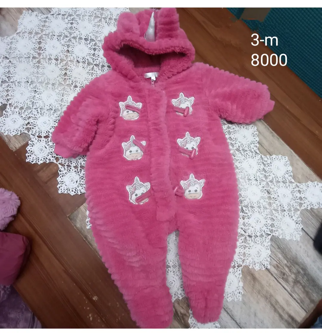Enterito bebé morado con unicornios - miniatura 2