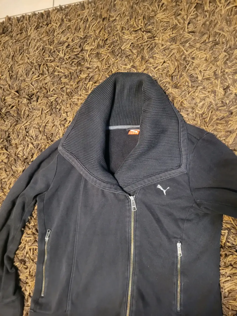 Chaqueta deportiva negra - miniatura 1