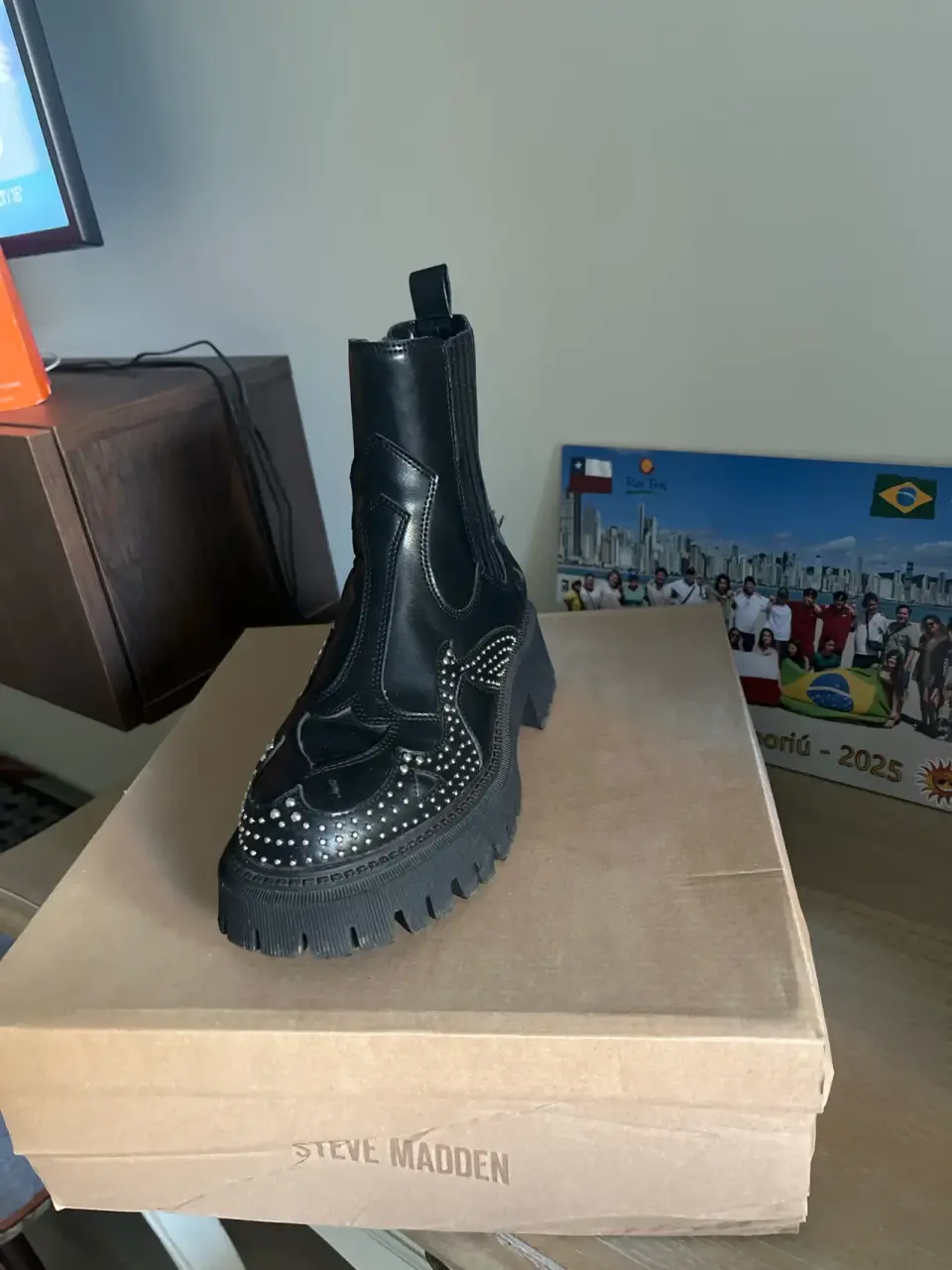 Botines negros con tachas - miniatura 5