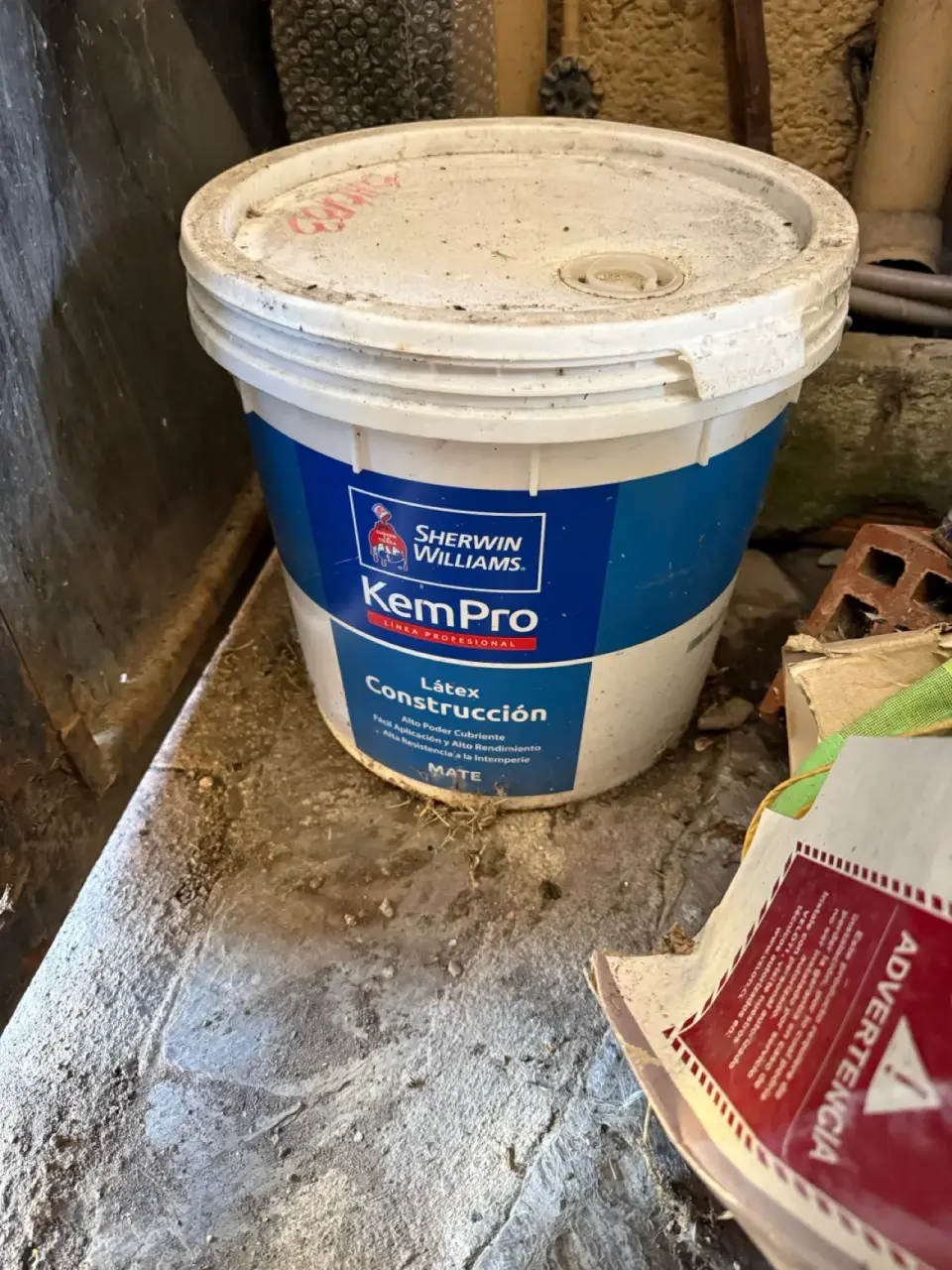 Pintura Látex Blanco Sherwin Williams 4 Gl - miniatura 3