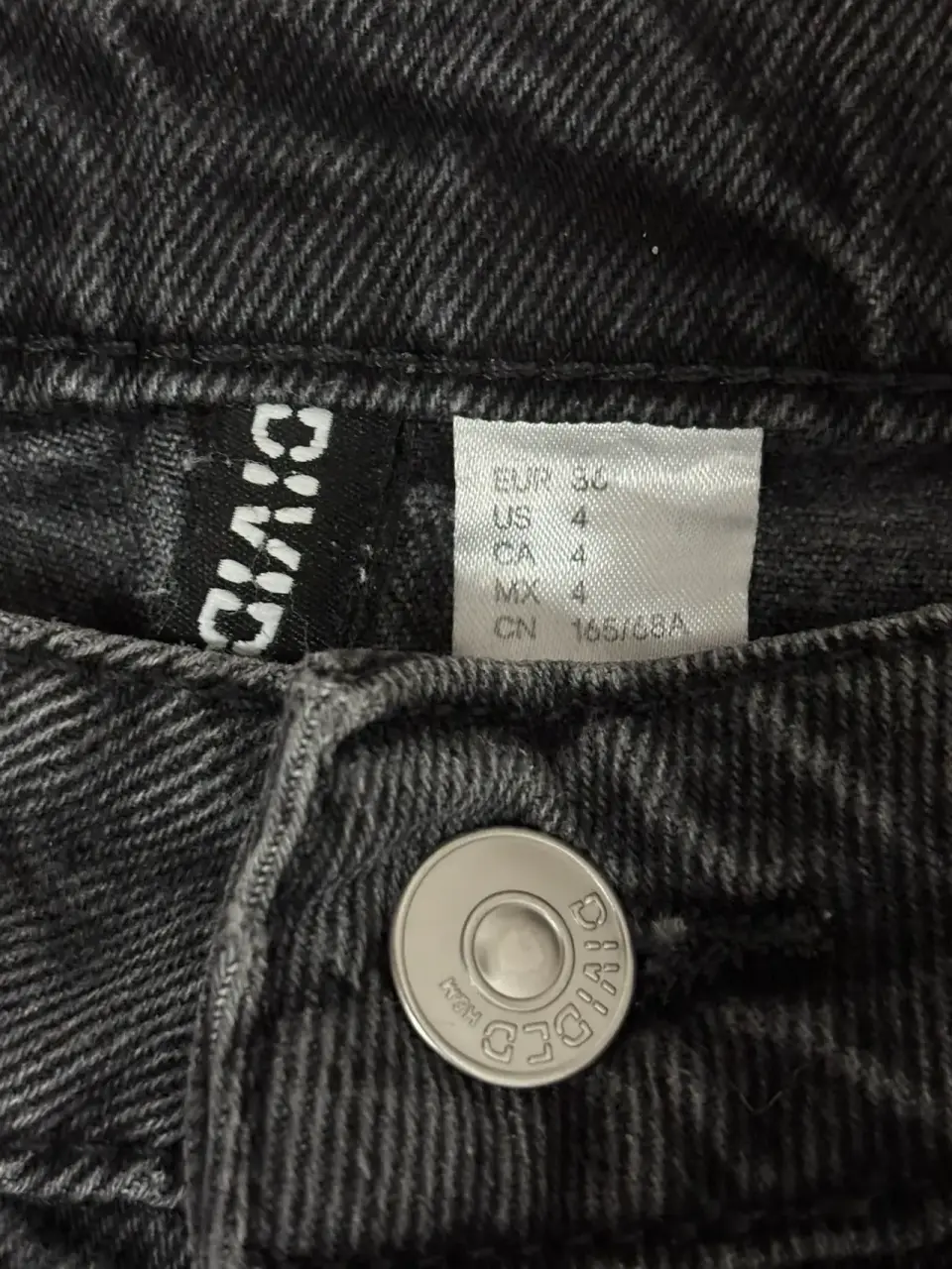 Pantalones cargo negros - miniatura 2