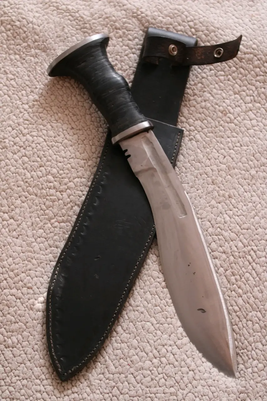 Kukri o kukrichete - miniatura 2