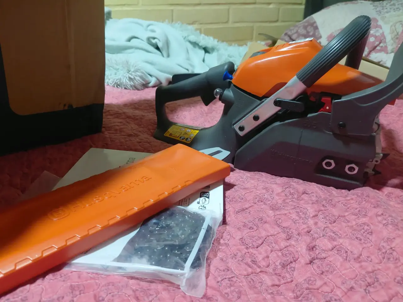 Llave de impacto  DeWalt 20V + motosierra - miniatura 6