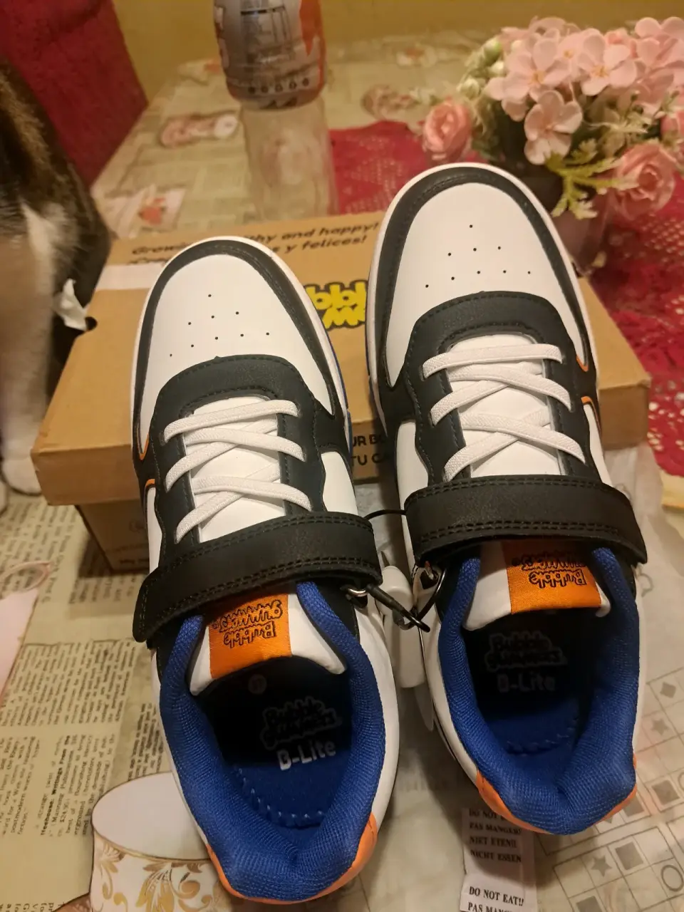 Zapatillas Bubble Gummers blancas y negras - miniatura 2