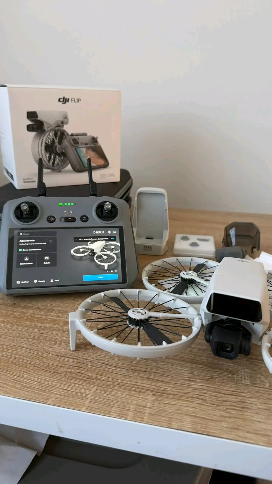 Drone DJI Flip con control RC2 - miniatura 1