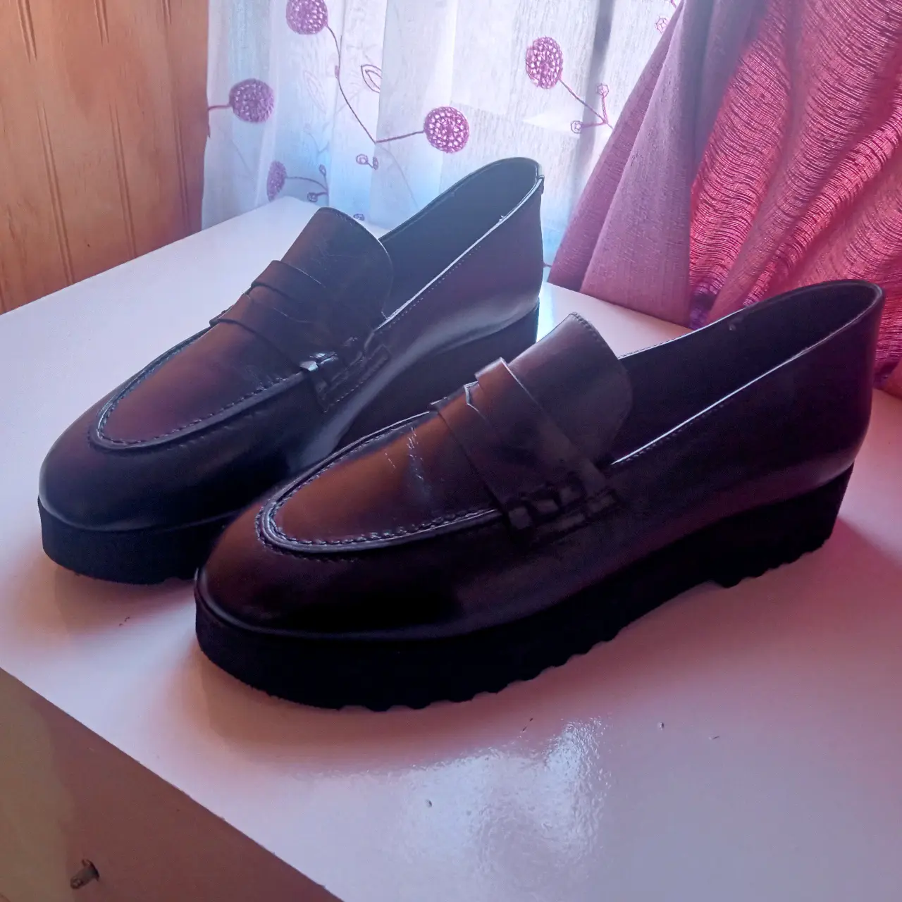 Zapatos mocasines negros mujer - miniatura 2