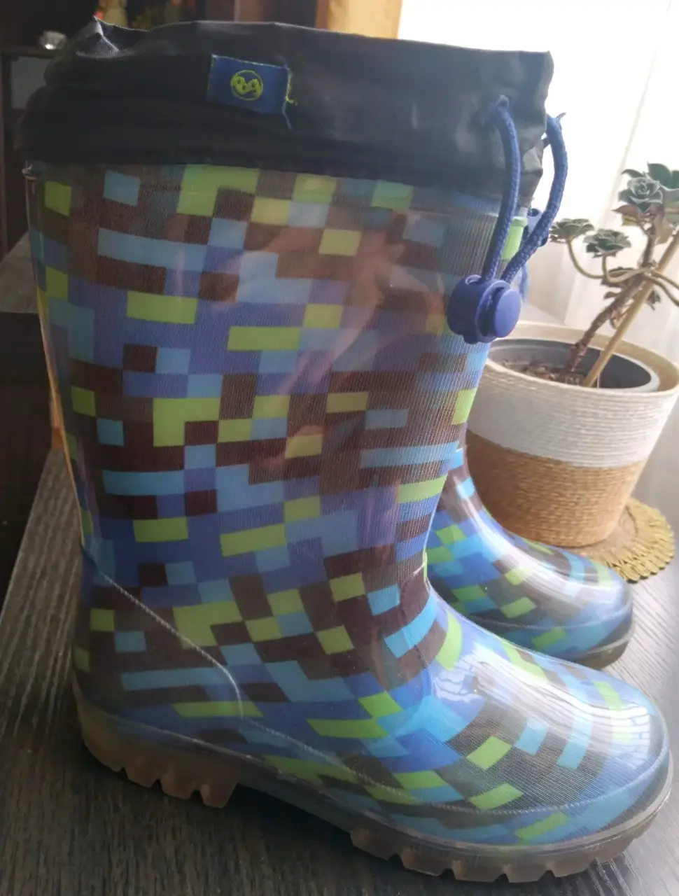Botas de lluvia infantiles coloridas - miniatura 4