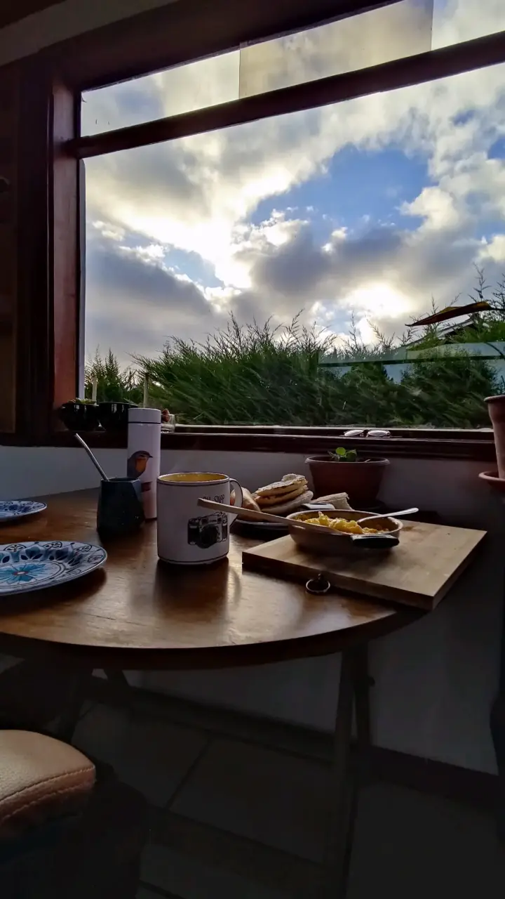 Mesa comedor plegable de ambos lados - miniatura 1