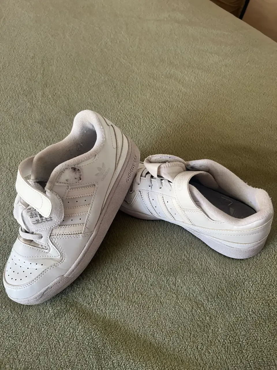 Zapatillas blancas Adidas - miniatura 2