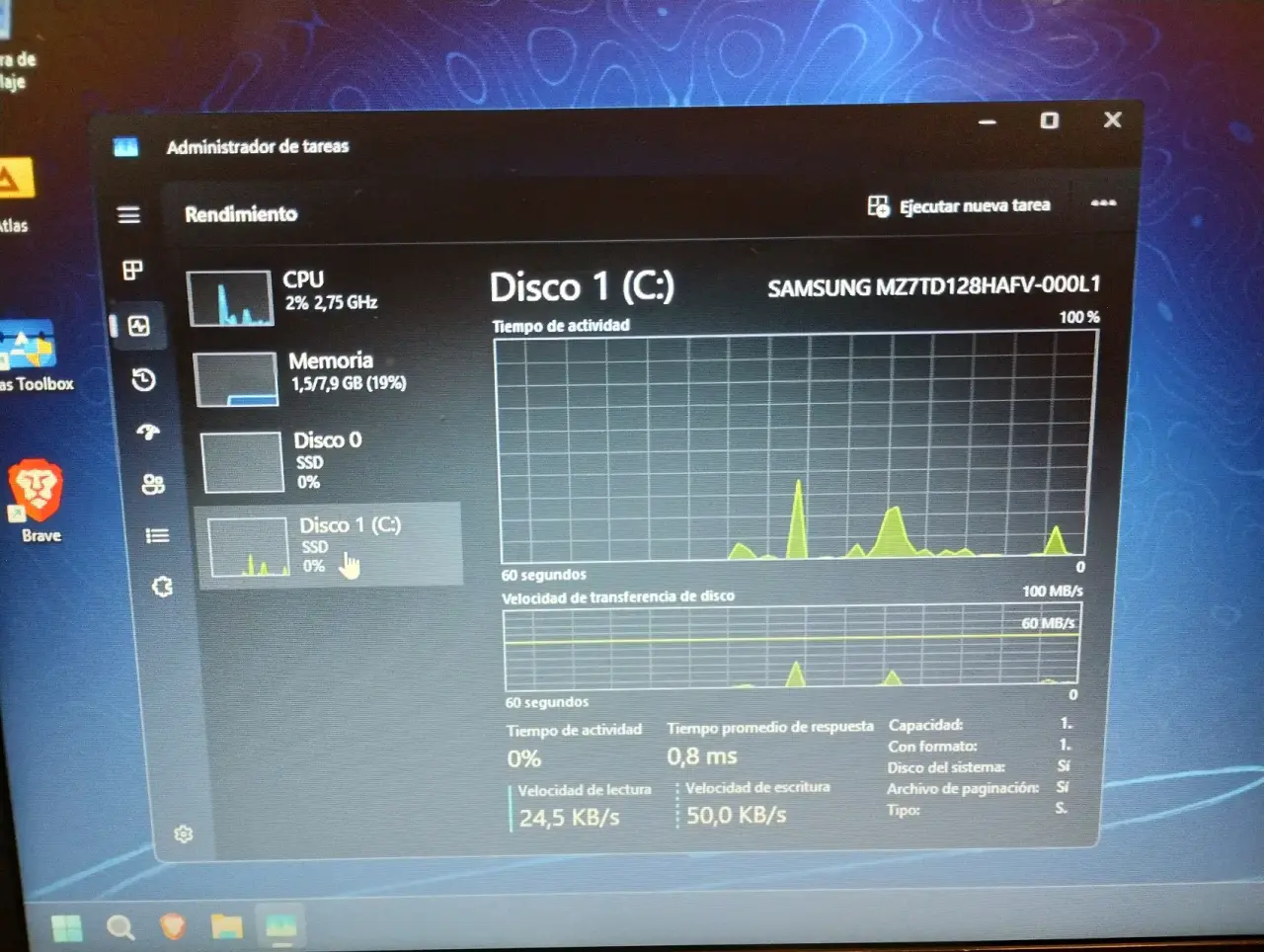 Laptop Dell con cargador - miniatura 6