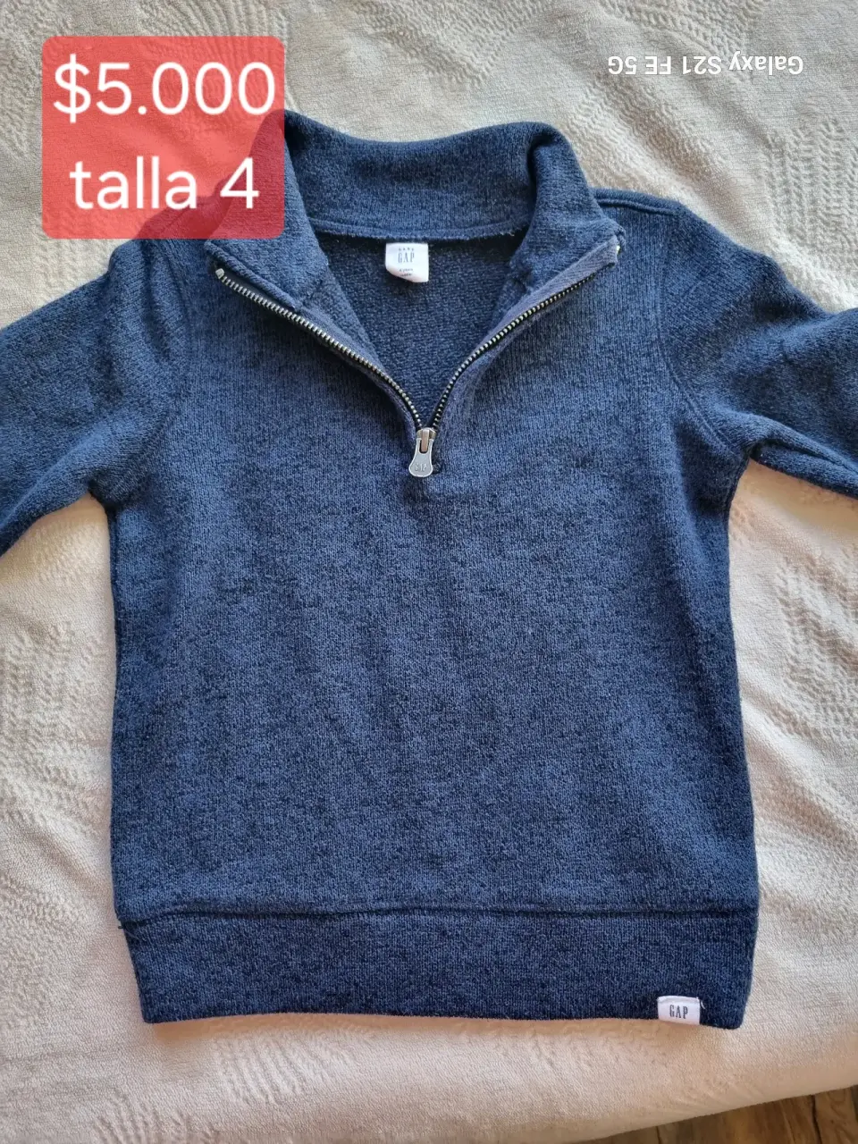Polerón azul GAP para niño