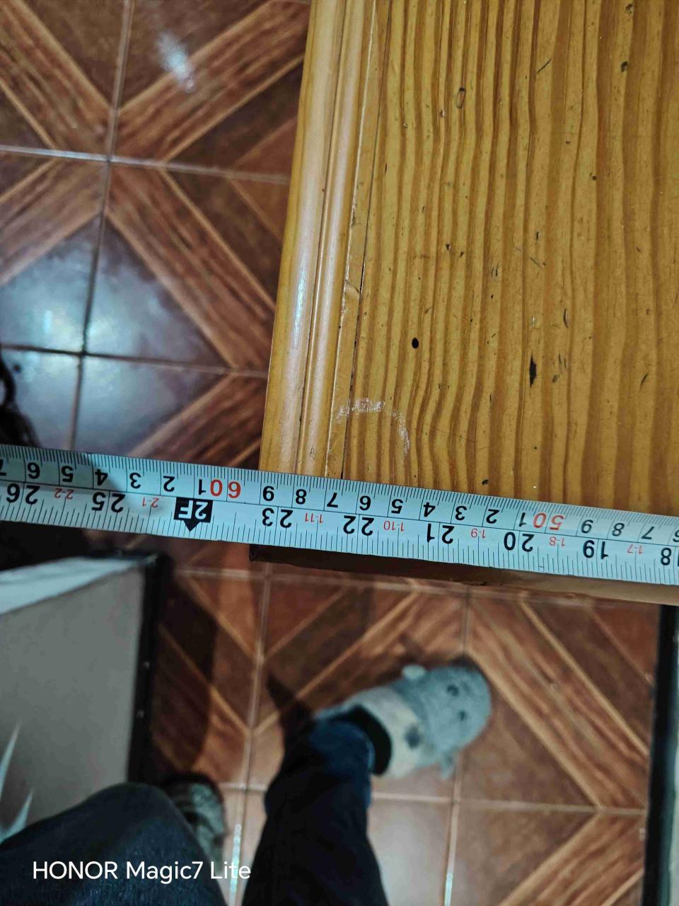 Escritorio de madera con cajones - miniatura 4