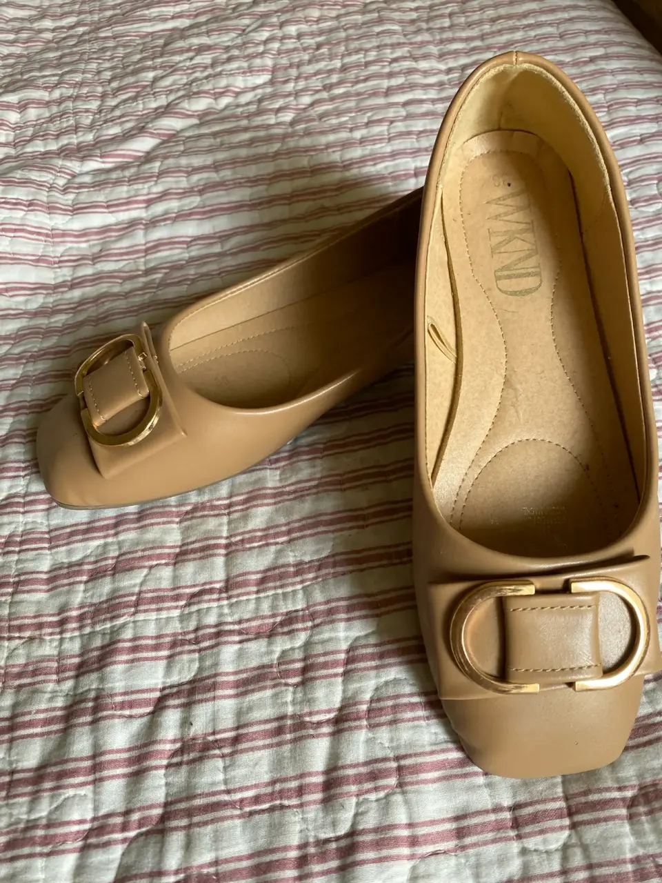 Zapatos planos color beige - miniatura 2