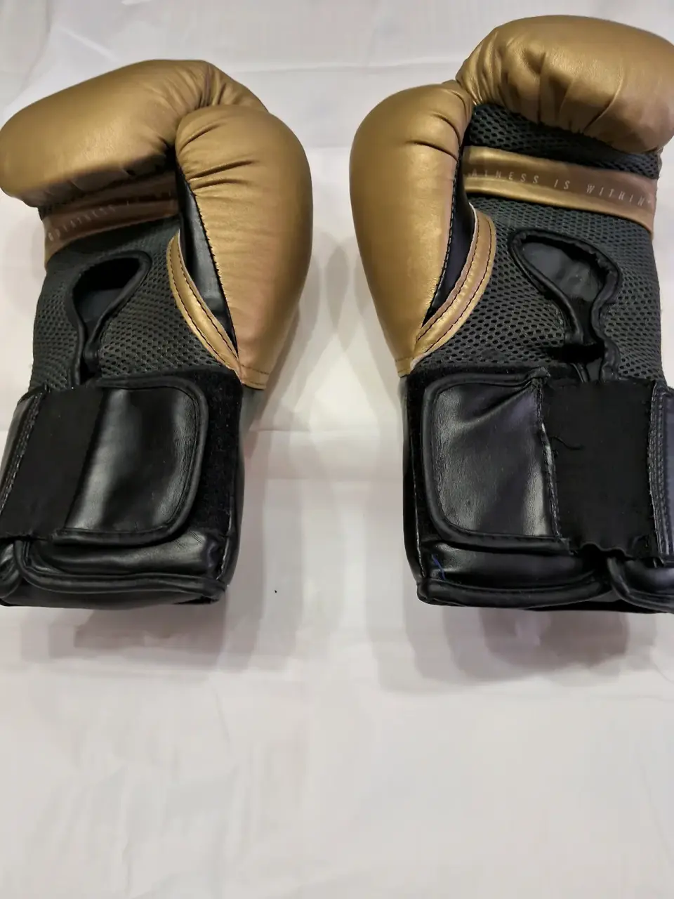 Guantes de boxeo Everlast dorados - miniatura 2
