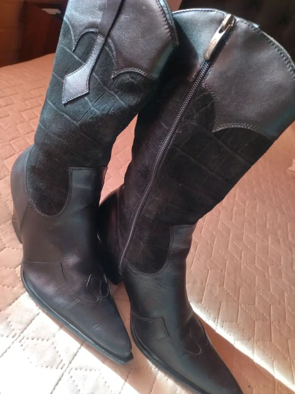 Botas vaqueras negras de cuero - miniatura 5