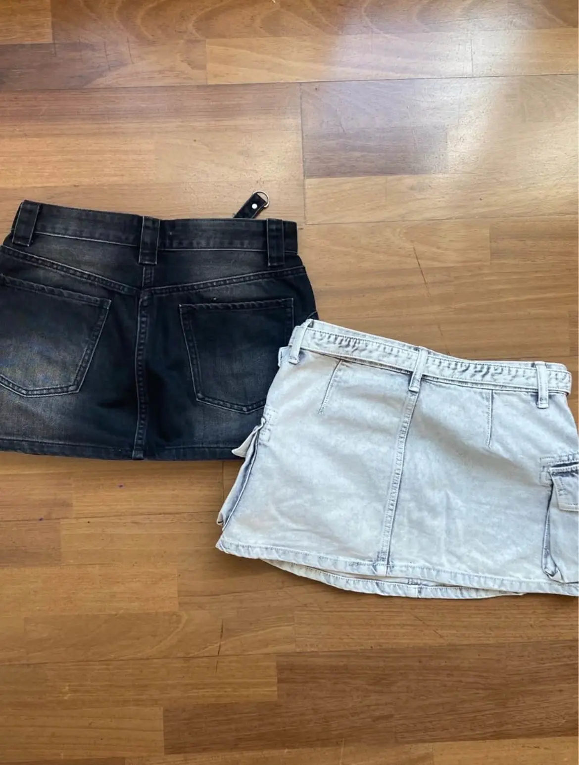 Faldas BERSHKA talla 36 - miniatura 2