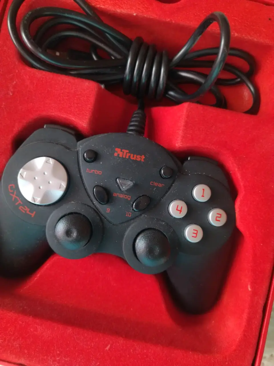 Control Trust GXT 24 negro - miniatura 2