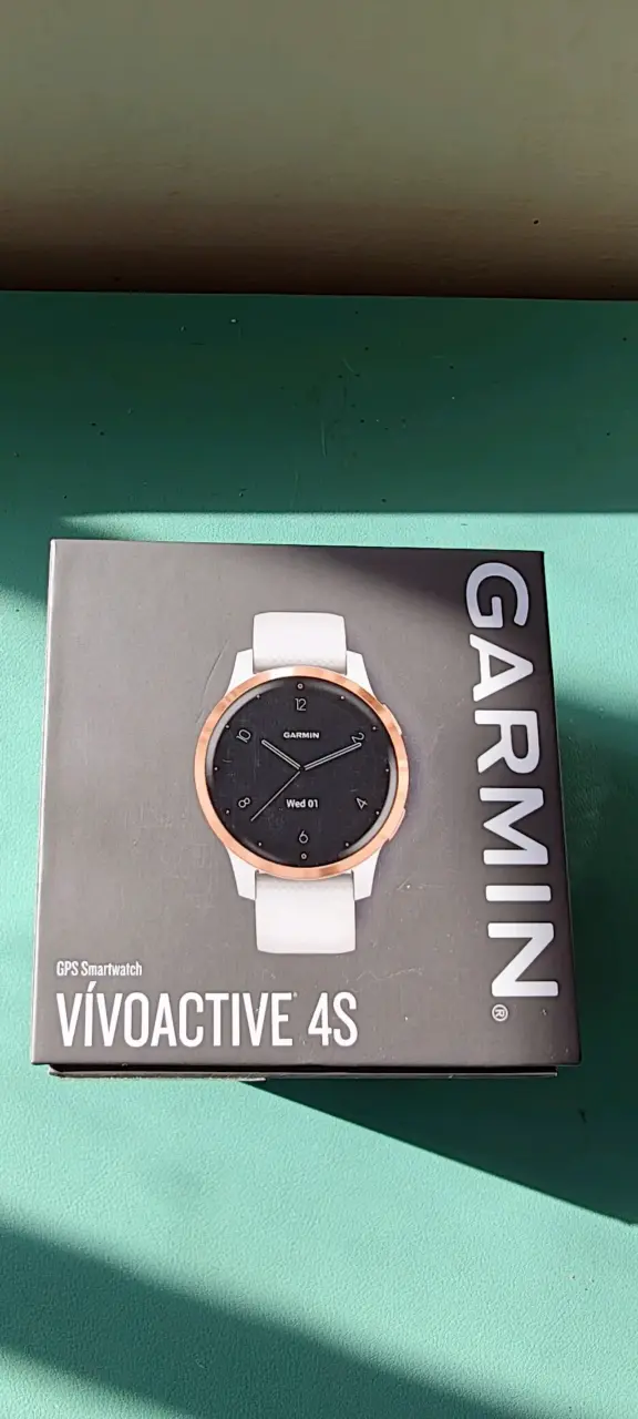 Smartwatch Garmin VÍVOACTIVE 4S blanco - miniatura 1