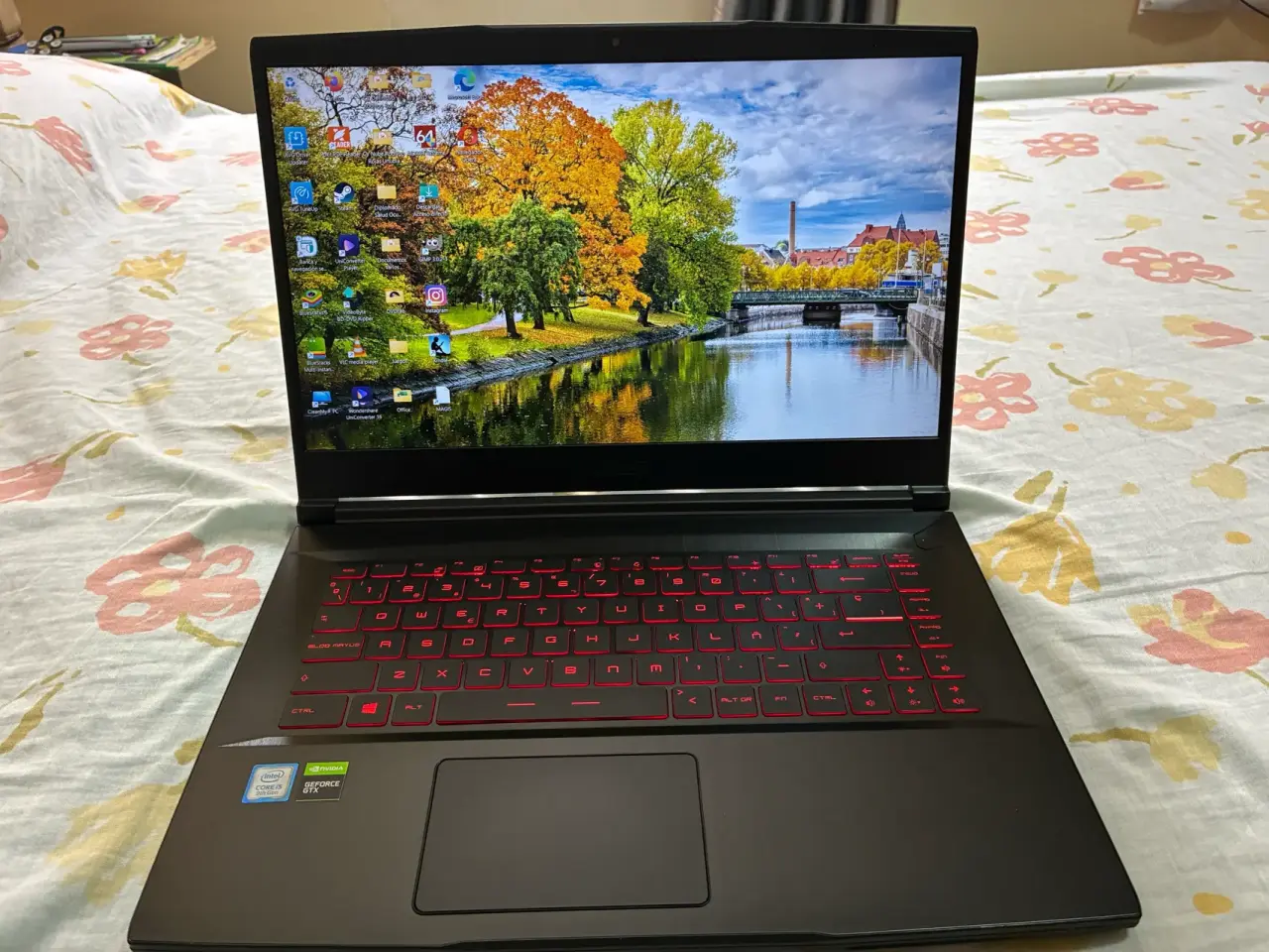 MSI GF63 Thin 9SCX NVIDIA GTX 1650 - miniatura 1