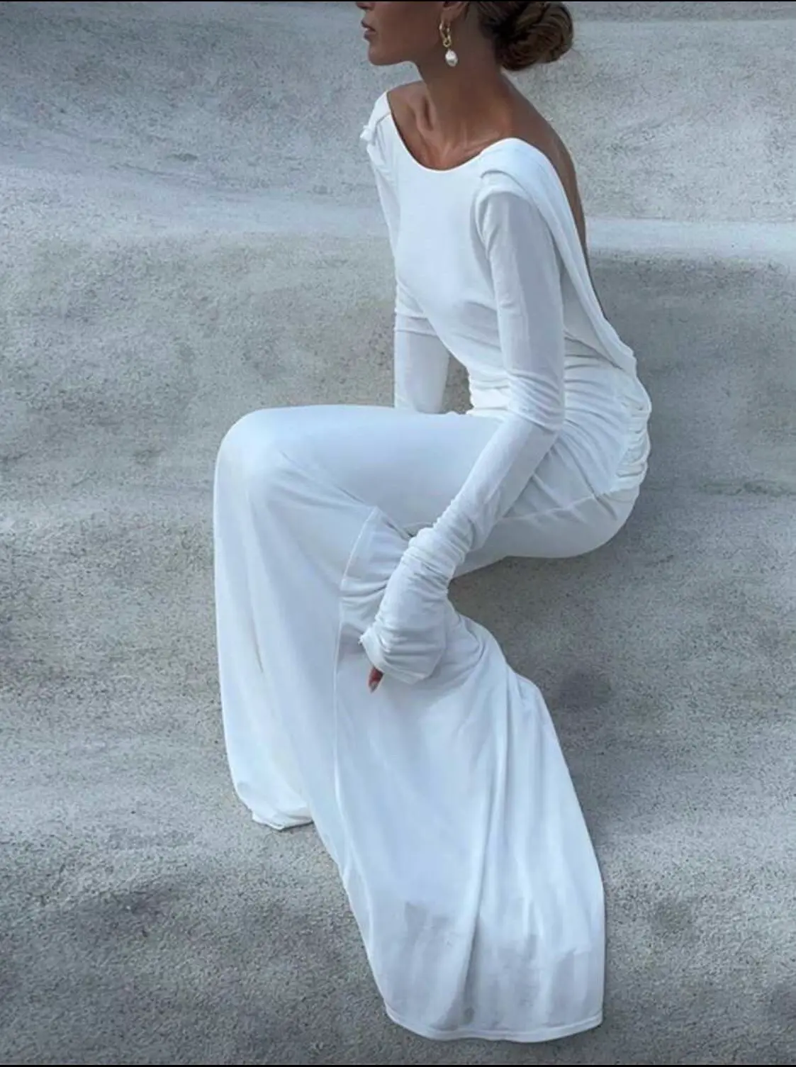 Vestido largo blanco elegante - miniatura 1